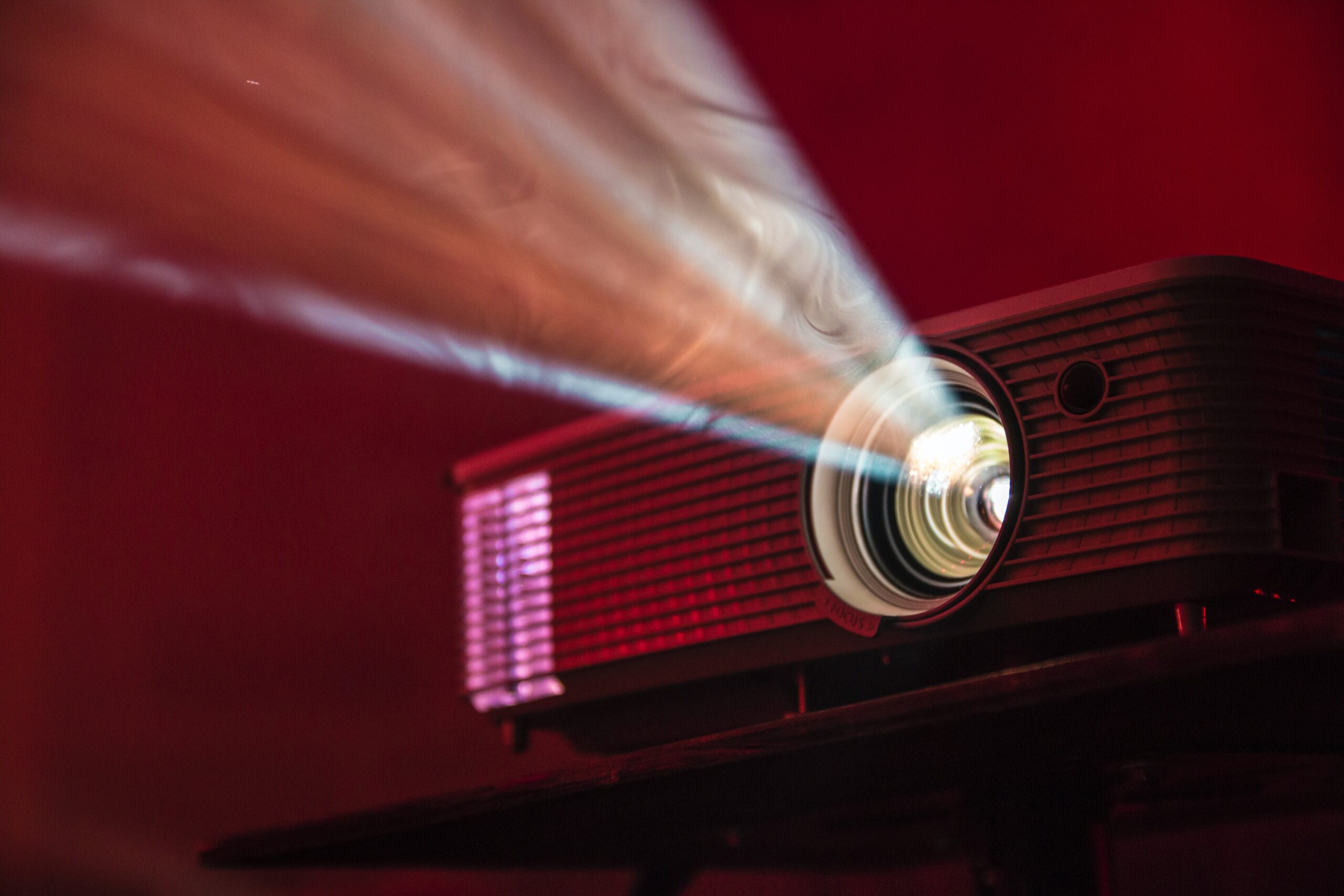 How To Set Up A Home Theater With A Projector